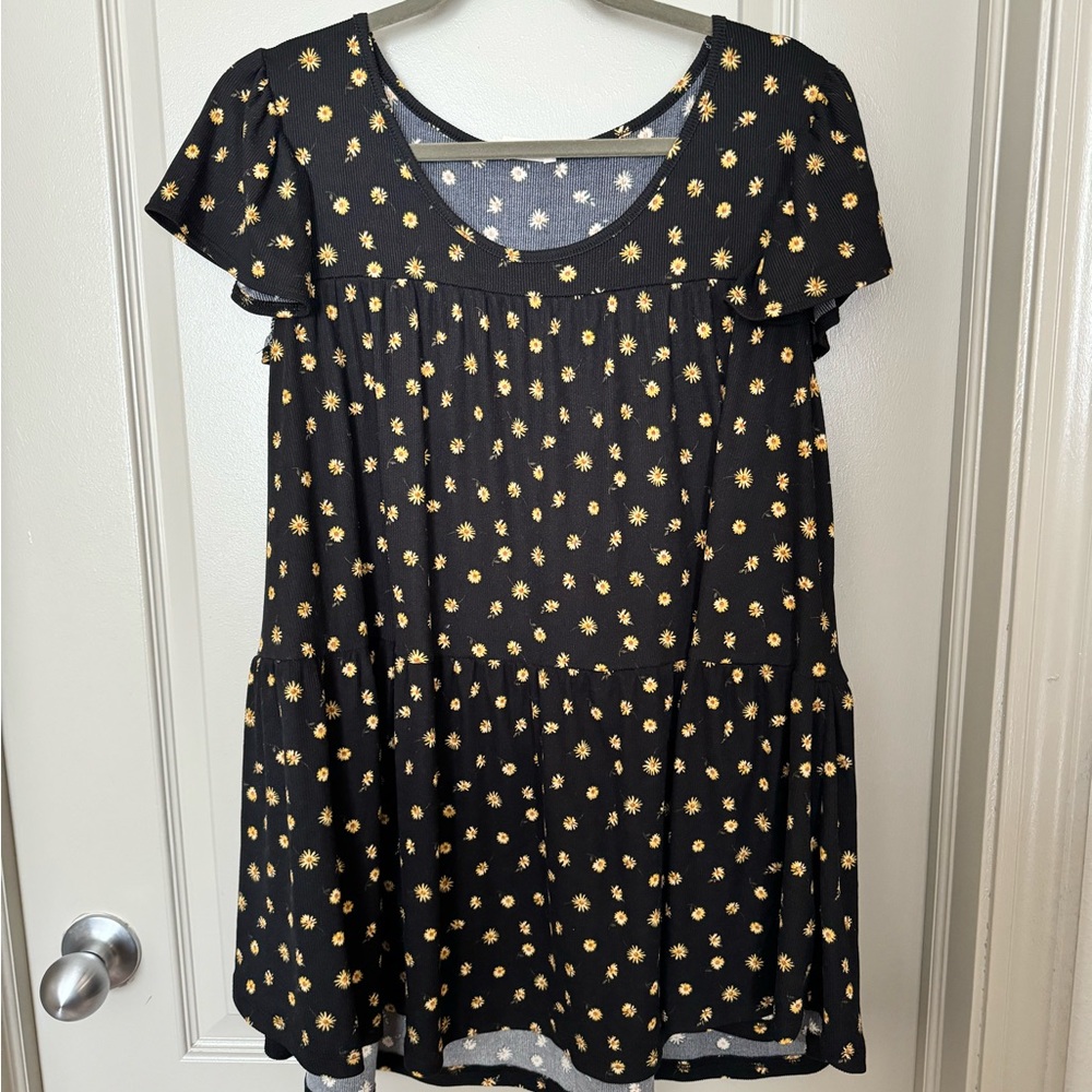 BeStage Sunflower Short Sleeve Top